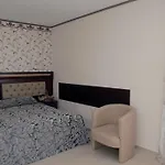 Отель Santa 5*