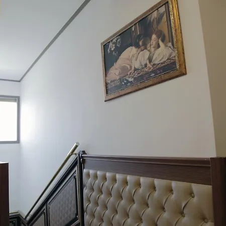 Hotel Santa Agía Triás