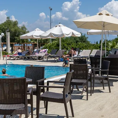 Santa Agia Triada (Thessaloniki)