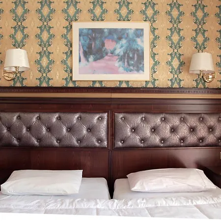 酒店 Santa 阿吉亚特拉萨