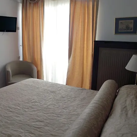 Hotel Santa